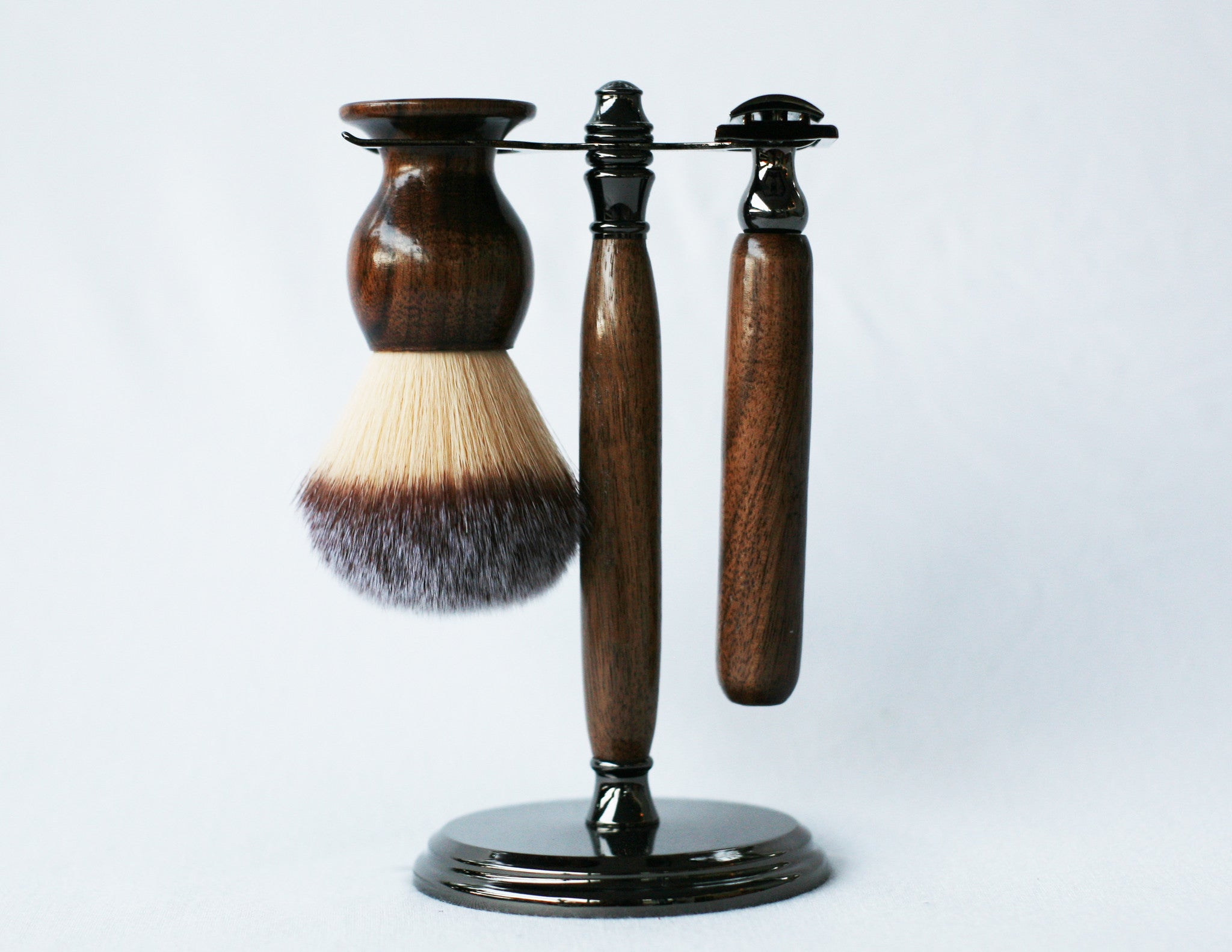 Walnut Shave Set with Gunmetal safety razor, 26mm lather brush and a matching shave stand. - CreationsByWill